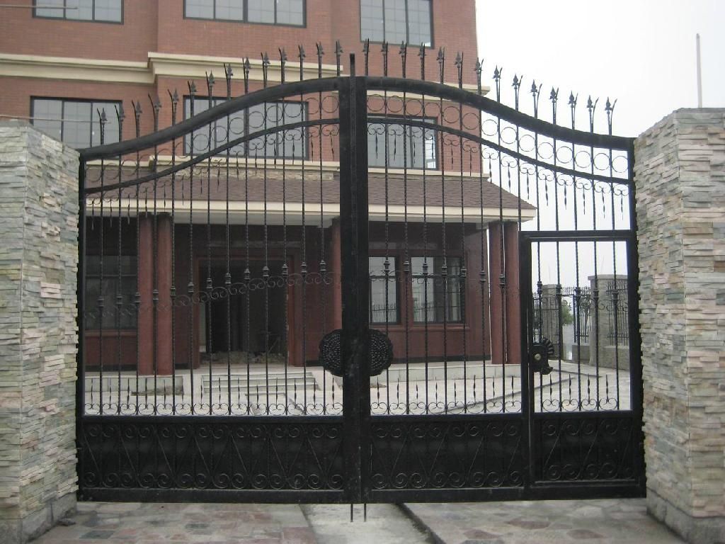 花紋鋼鐵藝門